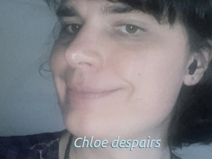 Chloe_despairs