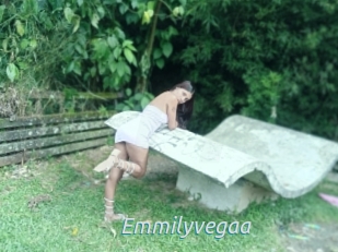 Emmilyvegaa