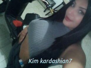 Kim_kardashian7