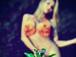 Leonie