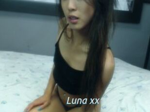 Luna_xx