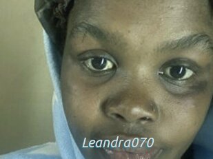 Leandra070