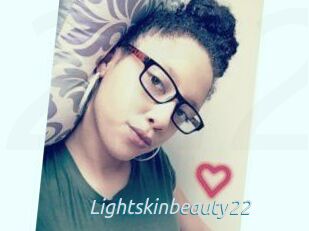 Lightskinbeauty22