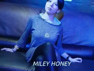 MILEY_HONEY