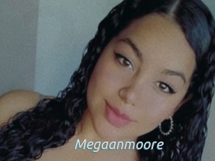 Megaanmoore