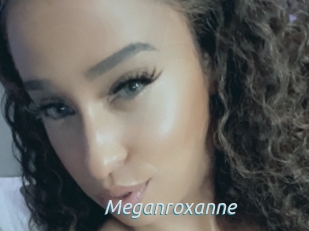 Meganroxanne