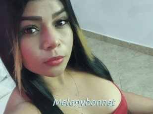 Melanybonnet