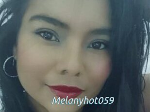 Melanyhot059