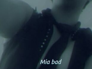 Mia_bad