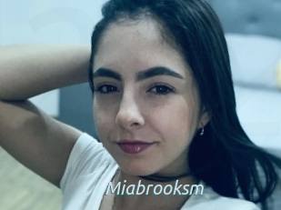 Miabrooksm