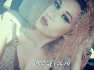 Mickey_roc_xo