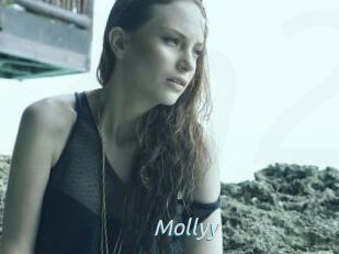 Mollyy