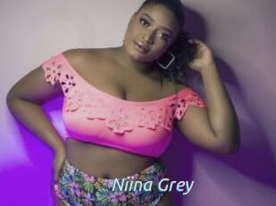 Niina_Grey