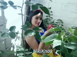 NikiKnox