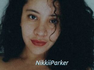 NikkiiParker