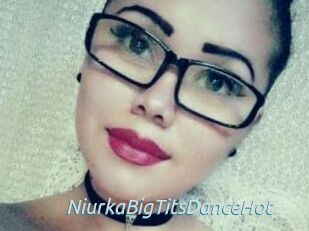 NiurkaBigTitsDanceHot