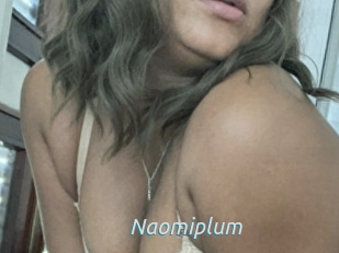 Naomiplum