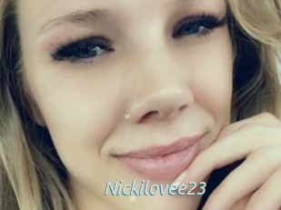 Nickilovee23