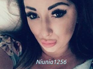 Niunia1256