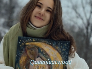 Queenieatwood