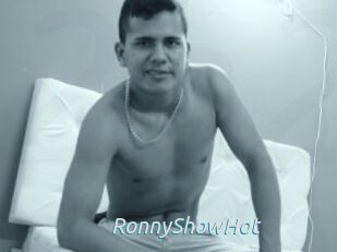 RonnyShowHot