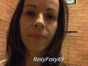 RoxyFoxy_69